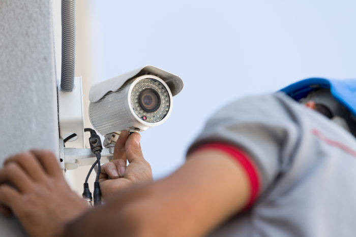 Средства для безопасности бизнеса – детекторы жучков, камеры и другие устройства