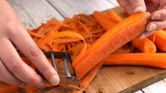 Как заморозить морковь на зиму?